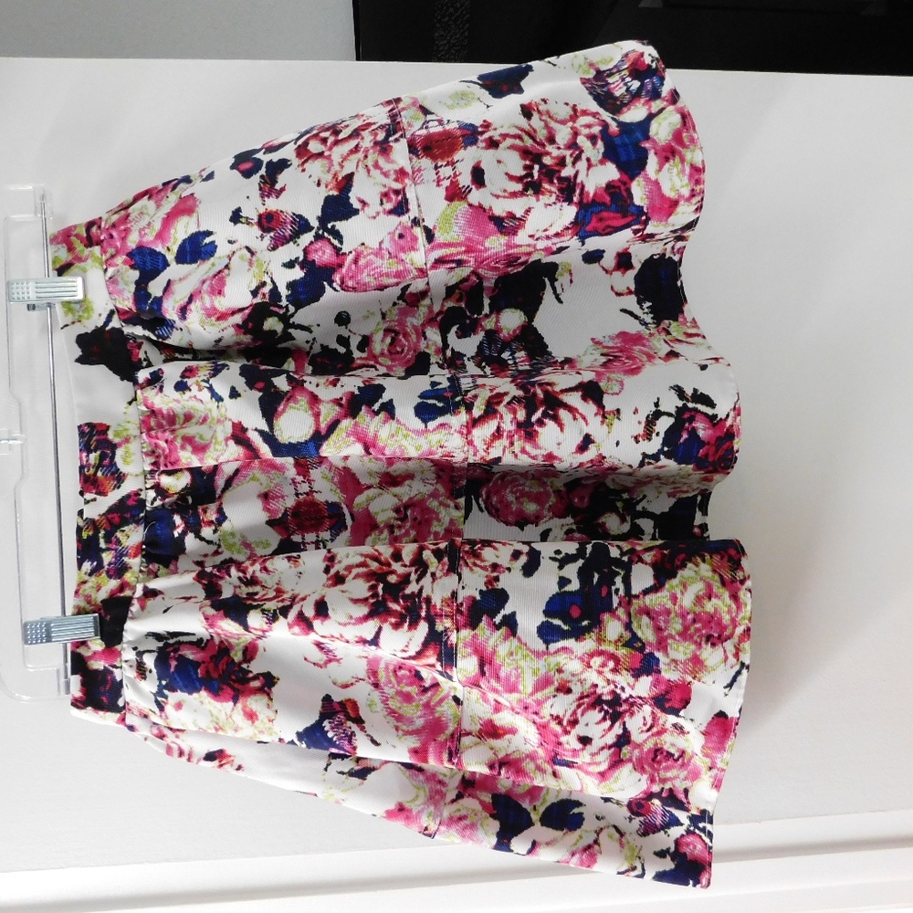 Express Floral Bubble Skirt